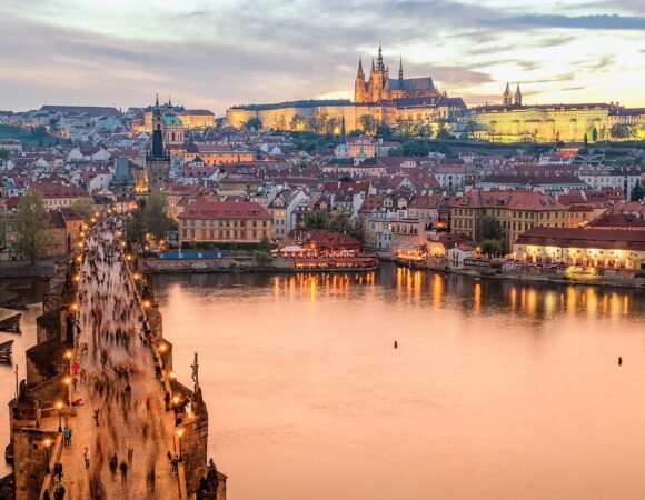 Fall in Love with Prague: Exploring the City’s Best Romantic Spots