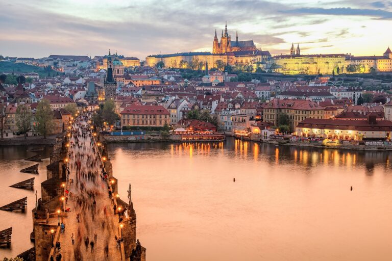 Fall in Love with Prague: Exploring the City’s Best Romantic Spots